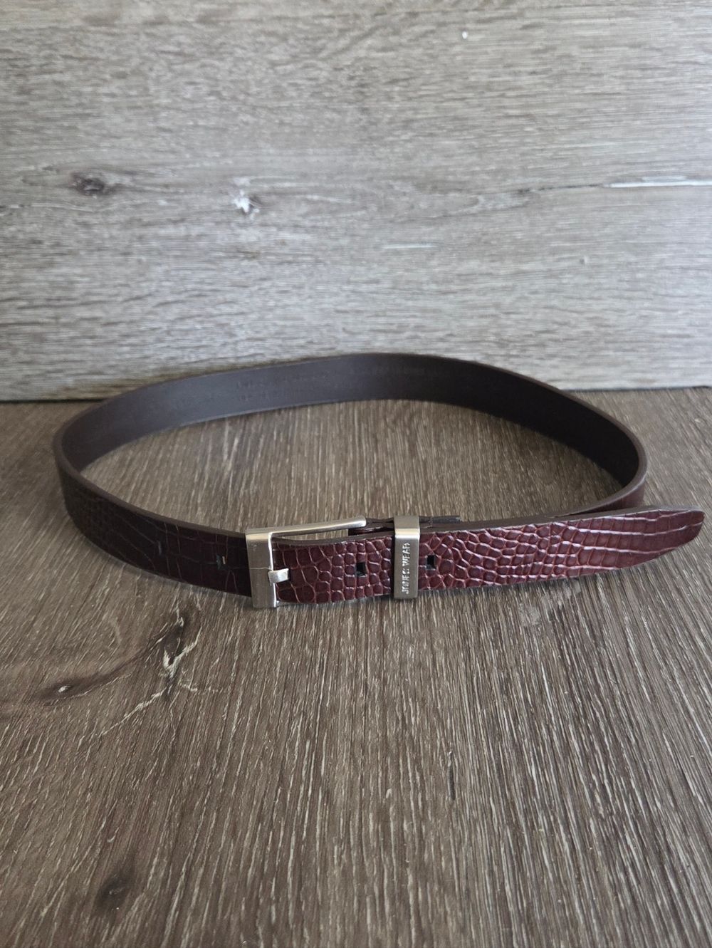 Jones Wear Brown Croc-Embossed Leather Belt - Small